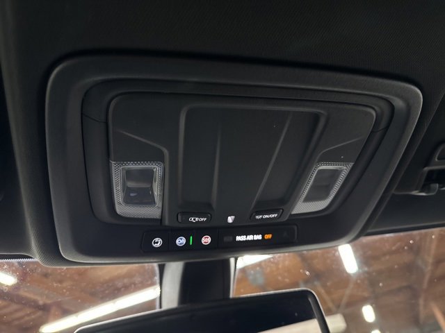 Used 2021 GMC Sierra 1500 AT4 image 19