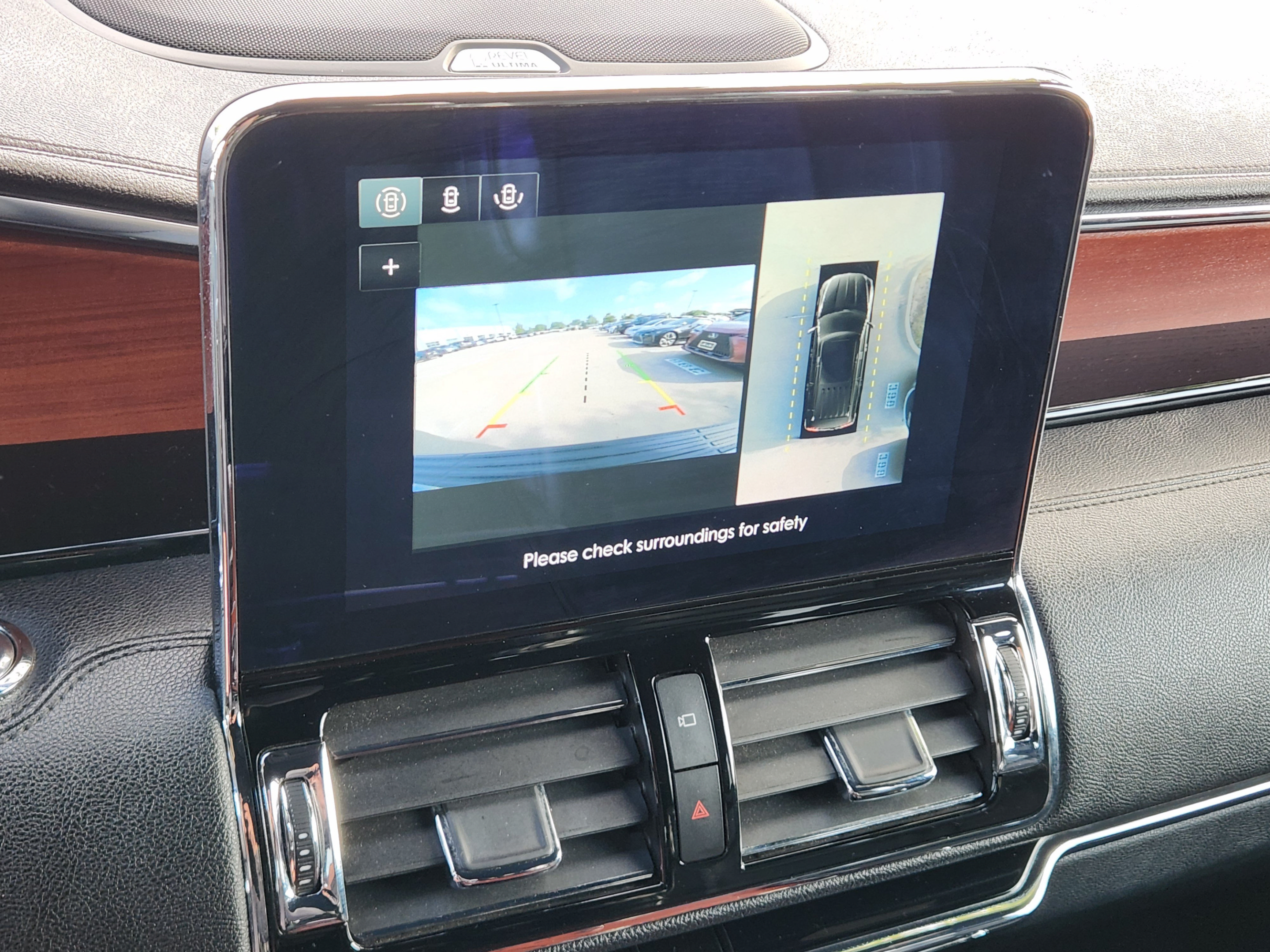 Used 2020 Lincoln Navigator L Reserve w/ Luxury Package RWD image 12