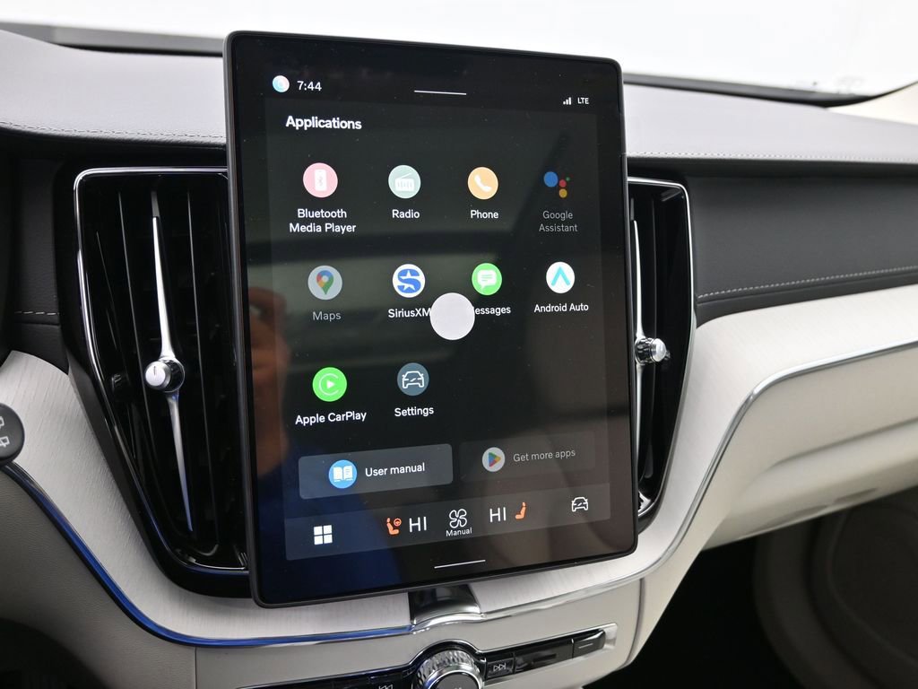 New 2026 Volvo XC60 B5 Ultra w/ Protection Package Premier image 14