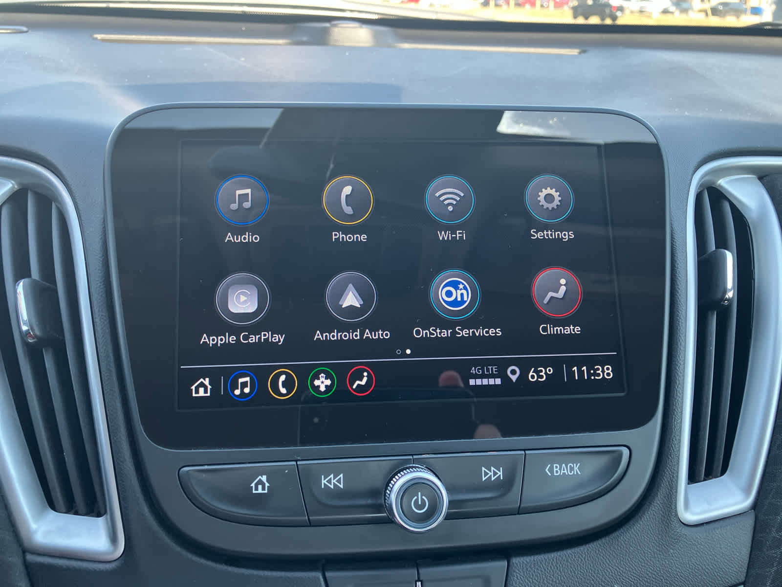 Used 2025 Chevrolet Malibu LT image 19