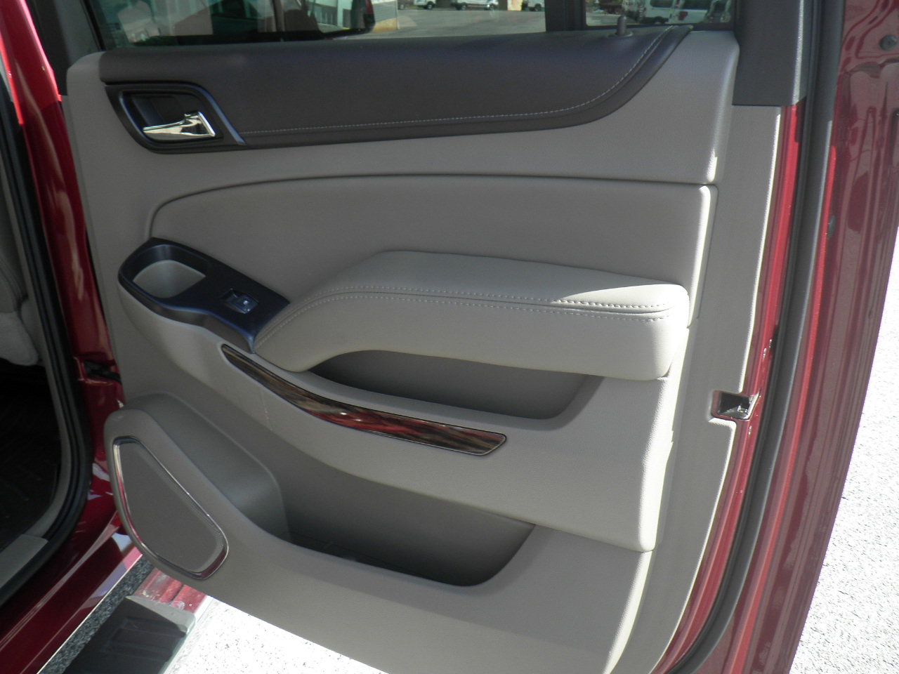 Used 2018 GMC Yukon XL SLT w/ Premium Edition image 28