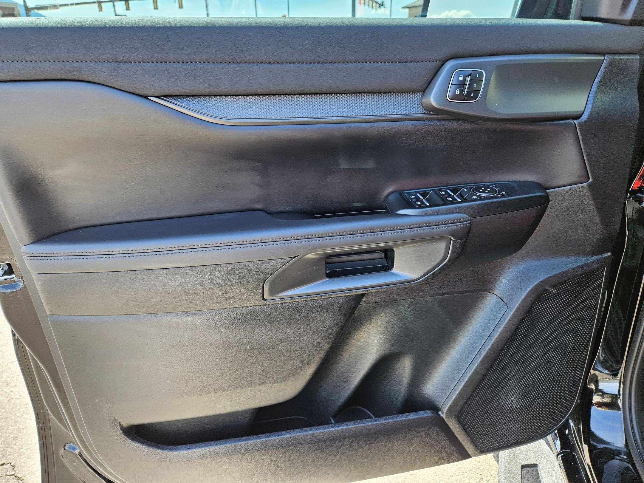 Used 2025 Ford Ranger Raptor image 15