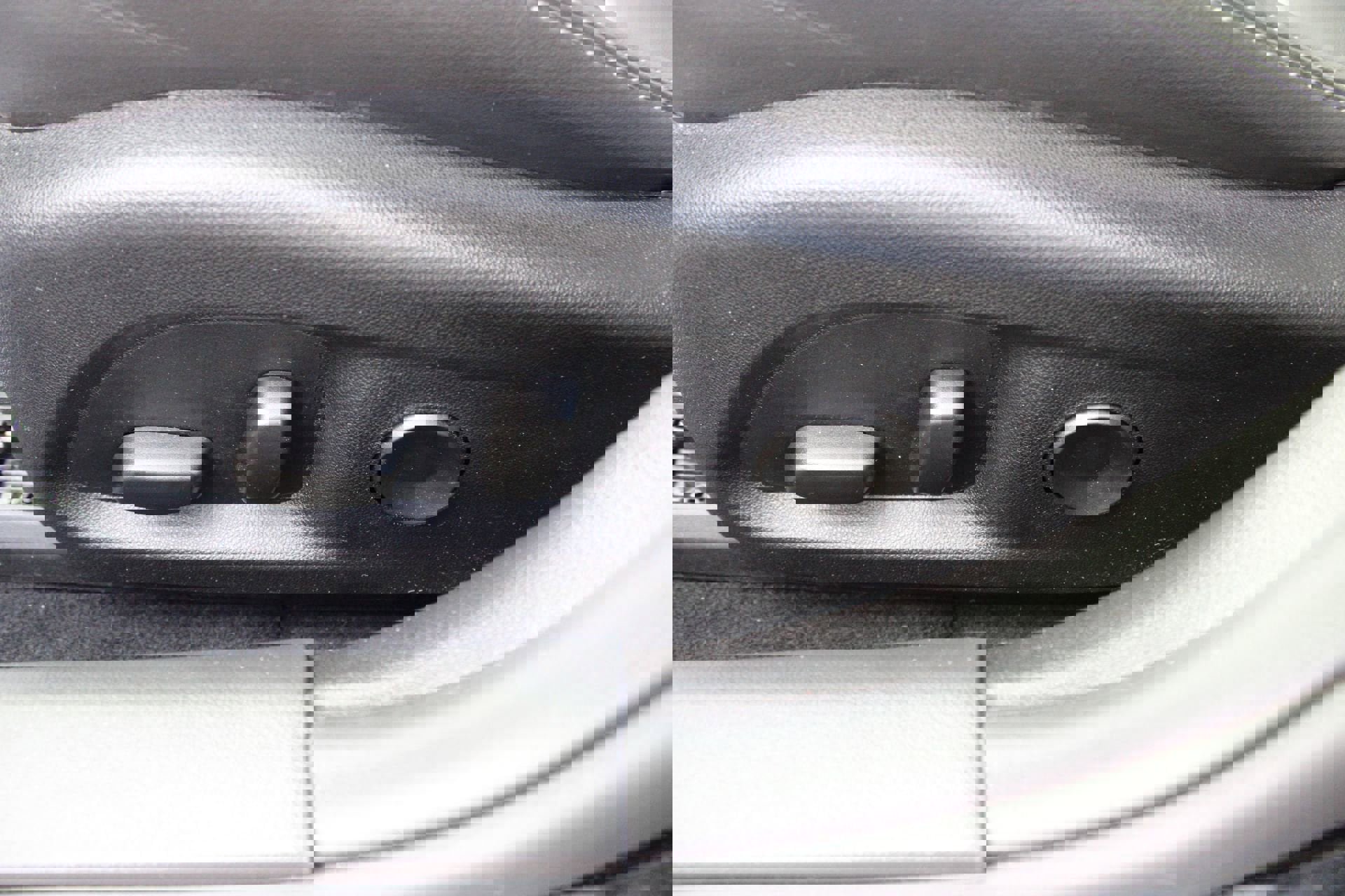 Used 2024 Cadillac CT4 Luxury w/ Sun And Sound Package image 14