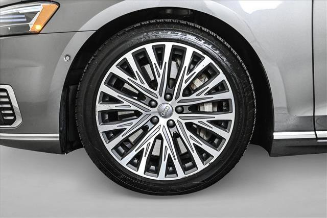 Used 2020 Audi A8 L 3.0T image 25