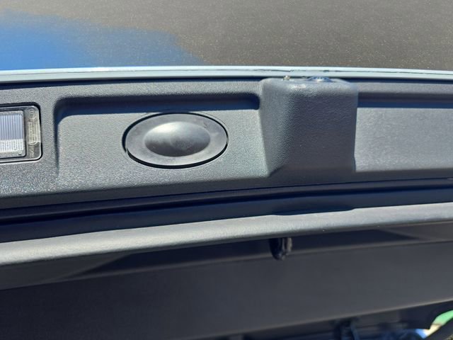 Used 2024 Rivian R1S Adventure image 17