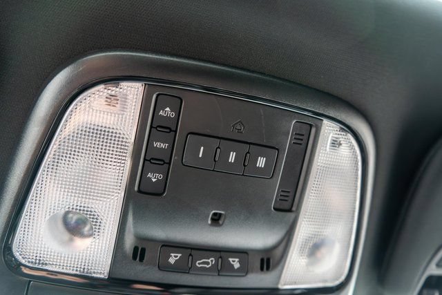 Used 2022 Dodge Durango GT AWD/4WD image 36