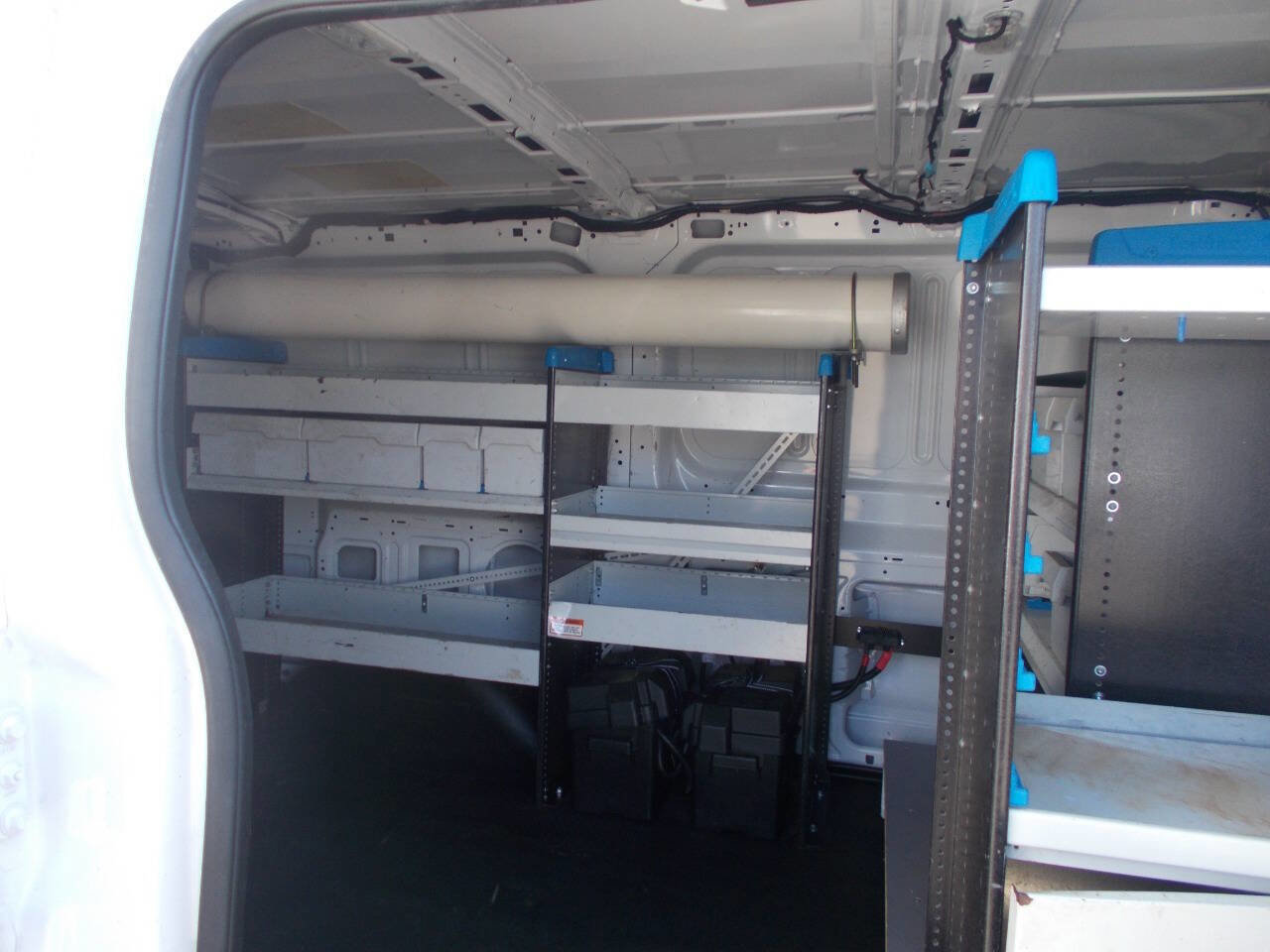 Used 2015 Ford Transit 250 130 Low Roof RWD image 7