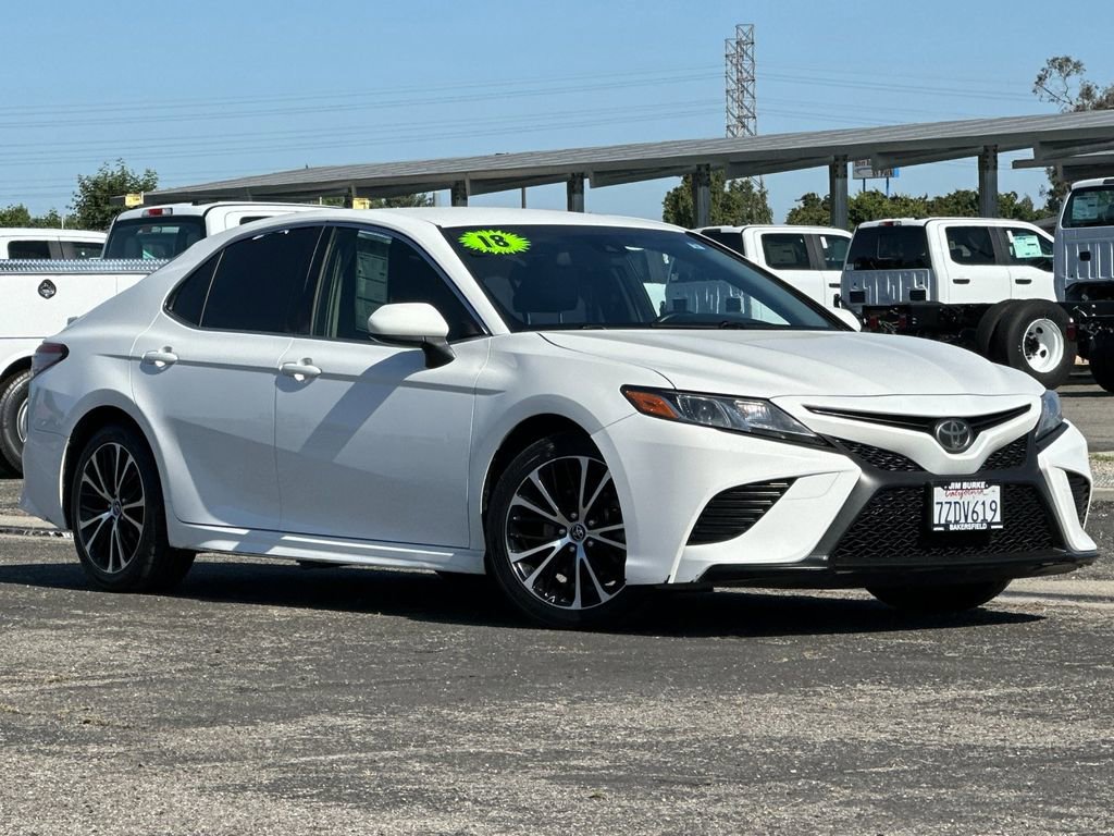 Used 2018 Toyota Camry SE