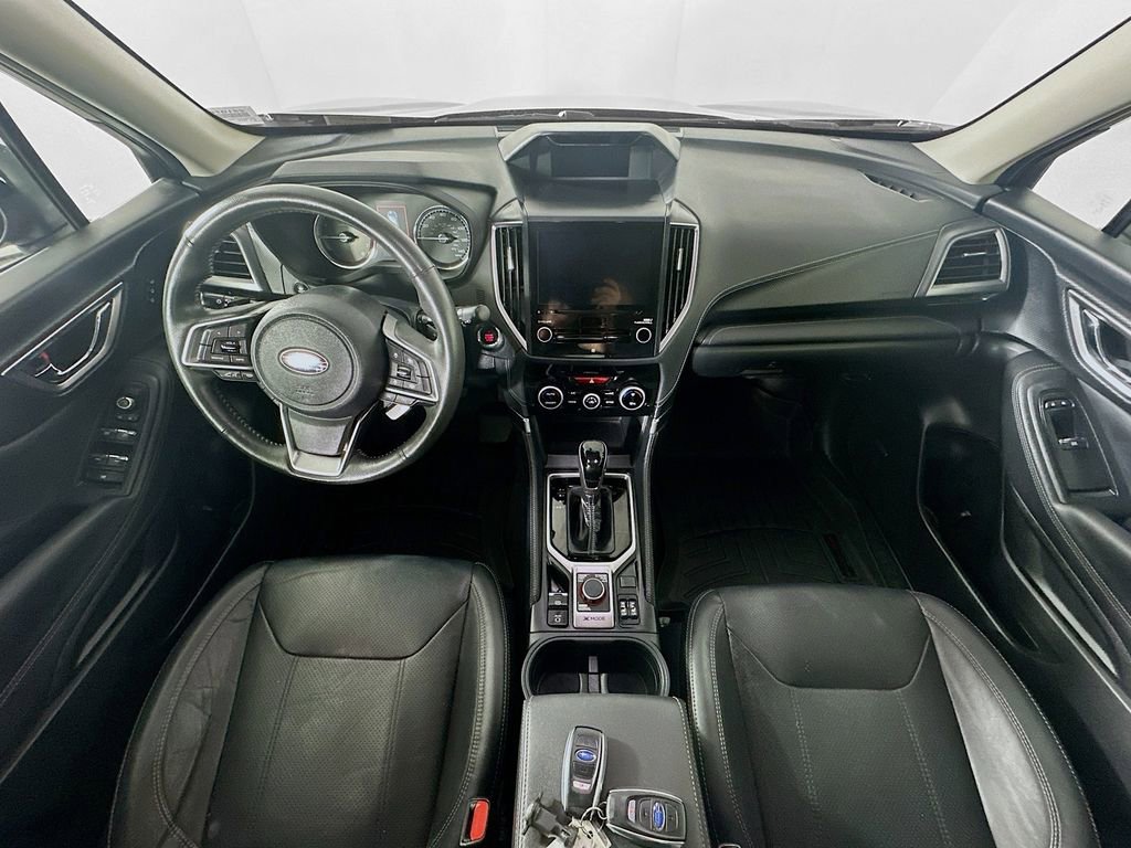 Used 2022 Subaru Forester Touring w/ Popular Package #2 image 10