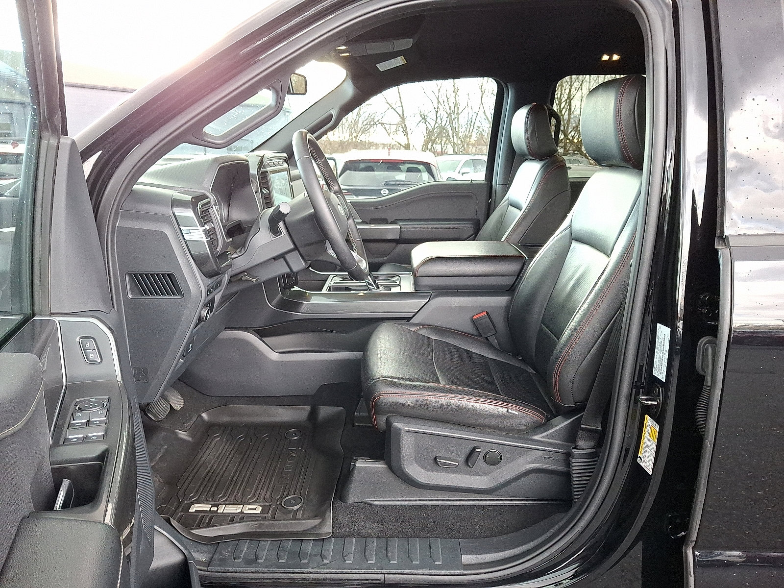 Used 2023 Ford F150 XLT w/ Equipment Group 302A High image 16