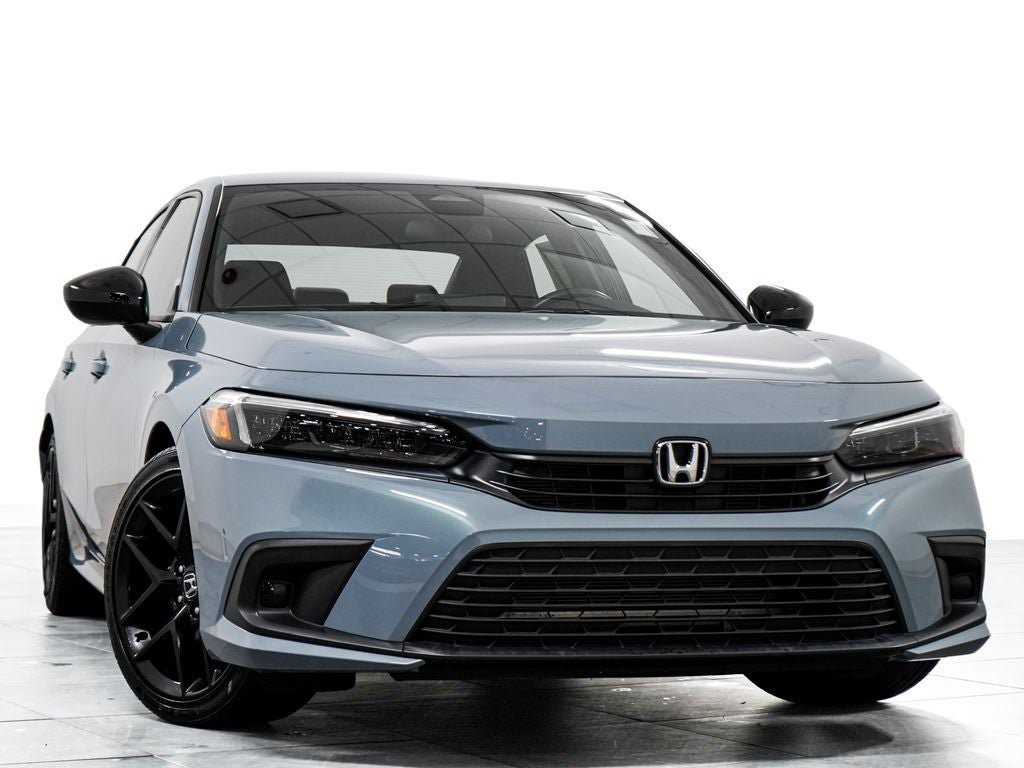 Used 2023 Honda Civic Sport image 3