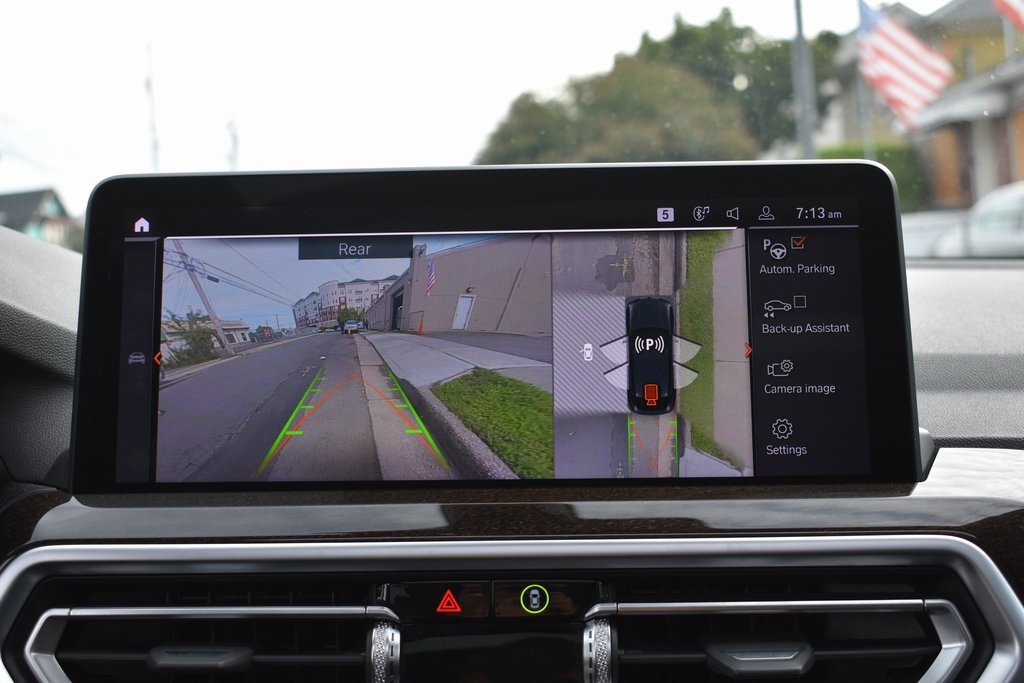 Used 2024 BMW X4 xDrive30i image 17