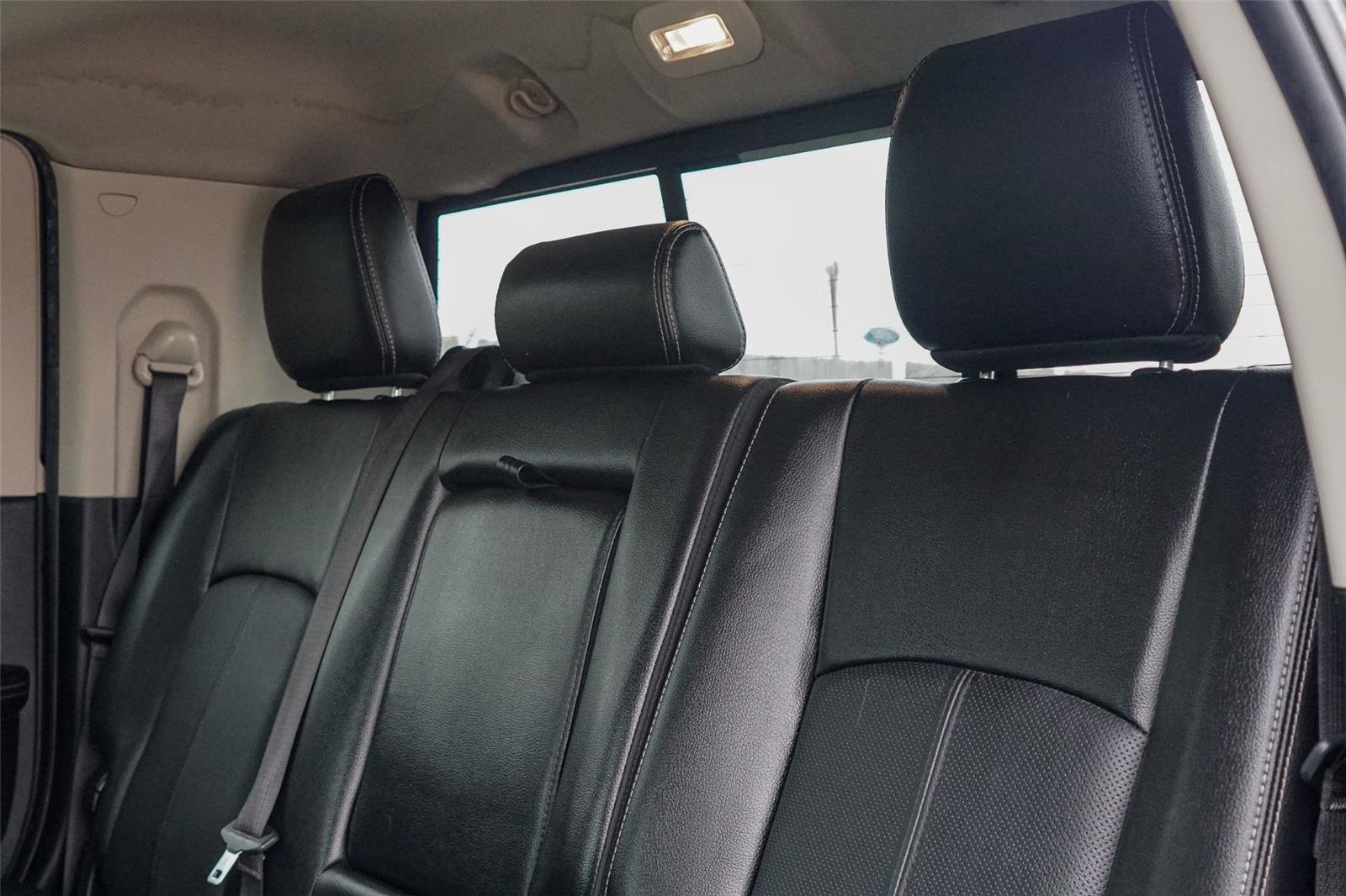 Used 2018 RAM 2500 Laramie w/ Sport Appearance Group AWD/4WD image 24