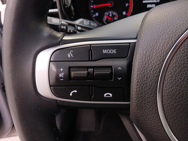 Used 2023 Kia K5 GT-Line image 16