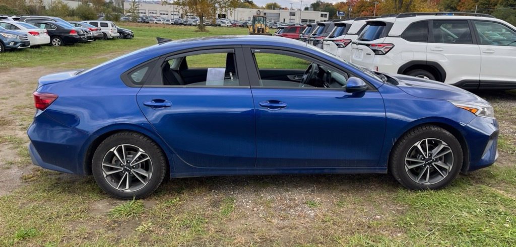 Used 2023 Kia Forte LXS FWD image 11