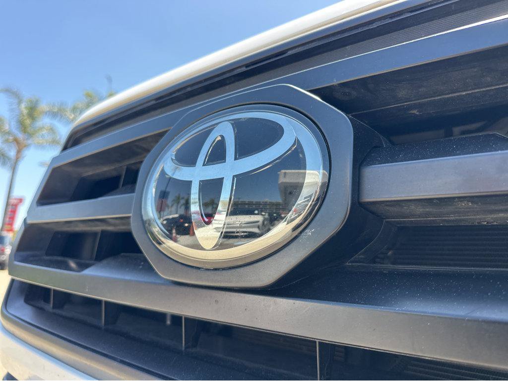 Used 2021 Toyota Tacoma SR AWD/4WD image 42