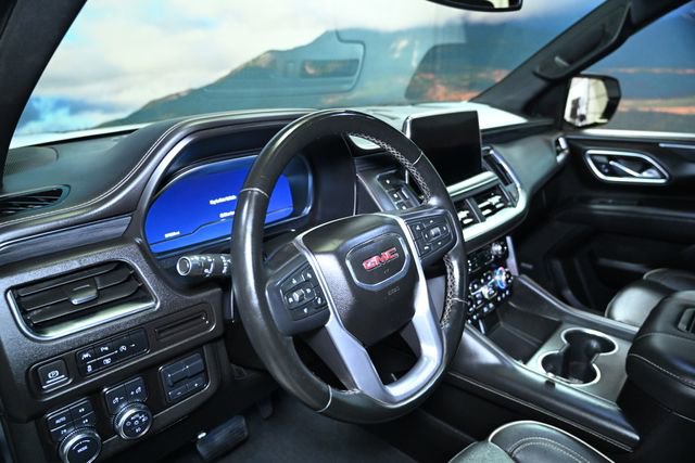 Used 2023 GMC Yukon XL SLT w/ SLT Luxury Package image 26