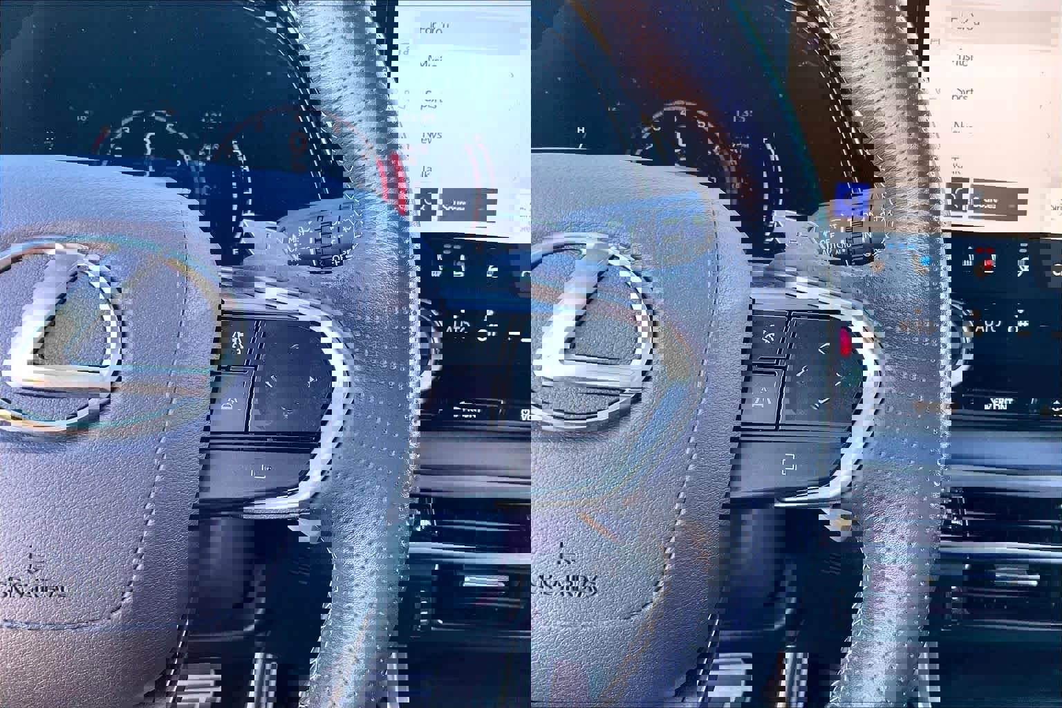 Used 2024 Lexus RX 350 F Sport image 21