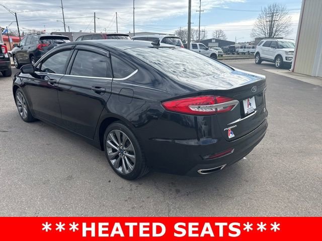 Used 2020 Ford Fusion SE image 5