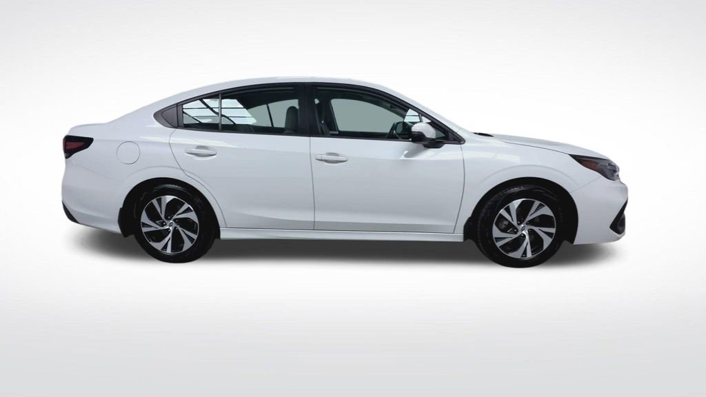 Used 2023 Subaru Legacy Premium image 9