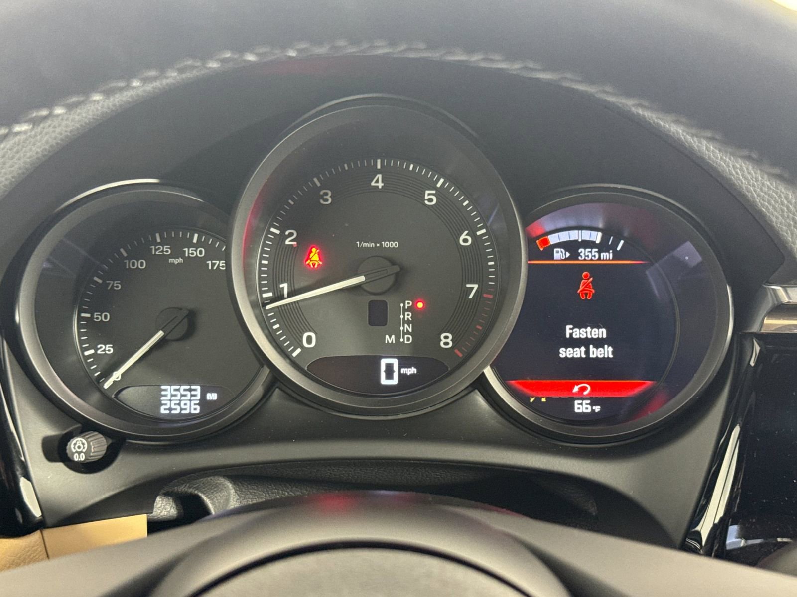 Certified 2025 Porsche Macan image 29