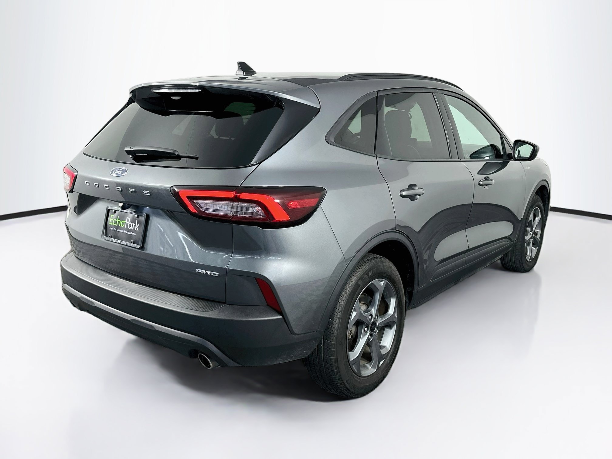 Used 2025 Ford Escape ST-Line Select AWD/4WD image 9