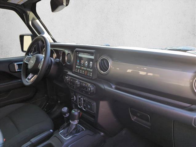 Used 2020 Jeep Gladiator Overland image 22