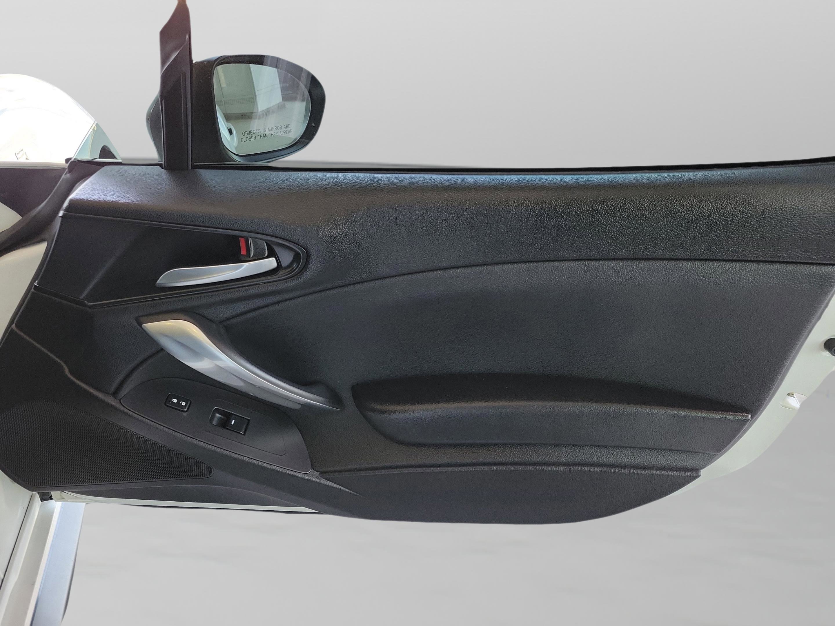 Used 2017 FIAT 124 Spider Abarth image 29