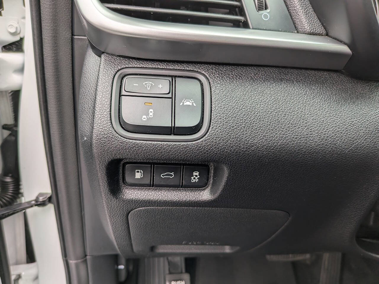 Used 2019 Kia Optima S w/ S Panoramic Sunroof Package image 26