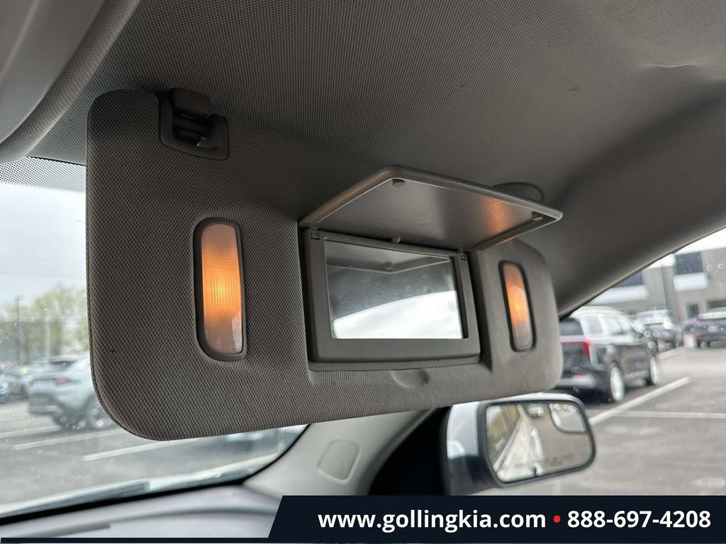 Used 2013 Chevrolet Equinox LT w/ Driver Convenience Package FWD image 30