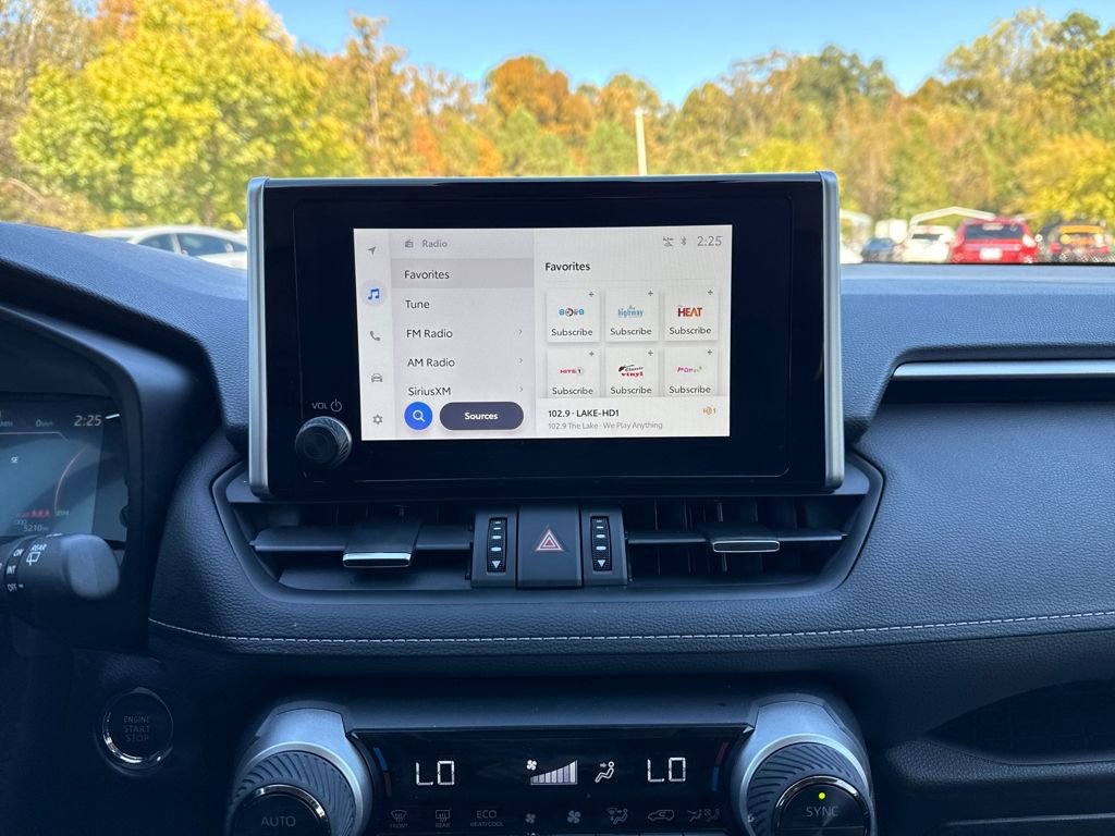 Used 2024 Toyota RAV4 XLE Premium image 20