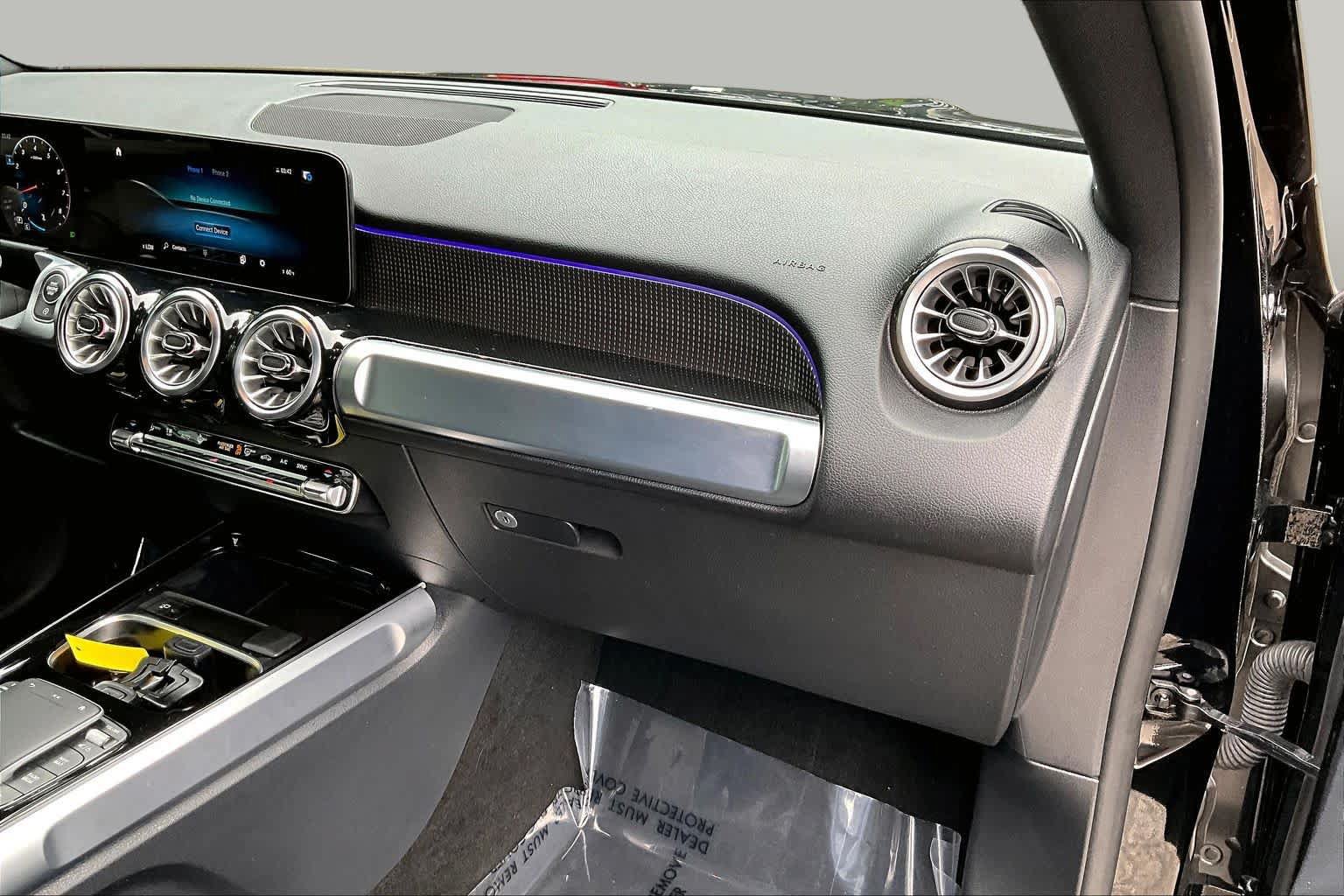 Certified 2022 Mercedes-Benz GLB 250 4MATIC image 18