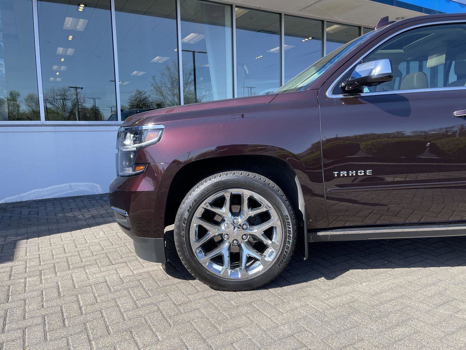 Used 2020 Chevrolet Tahoe Premier w/ Premier 6.2L Value Package image 9