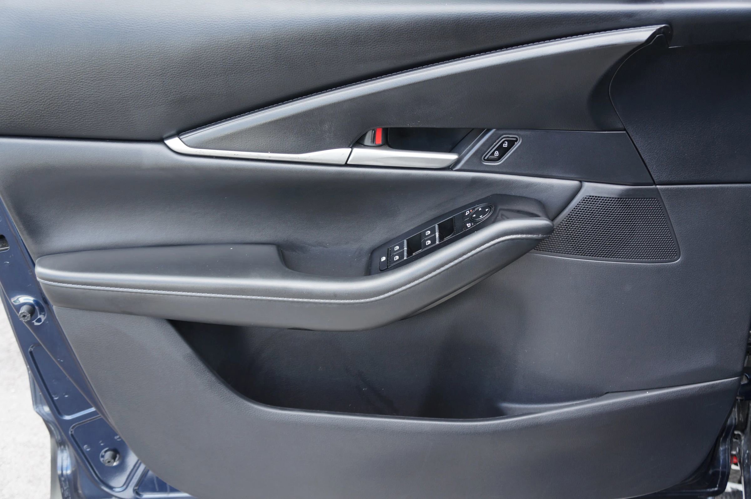 Used 2024 MAZDA CX-30 AWD 2.5 S w/ Select Sport Pkg image 23