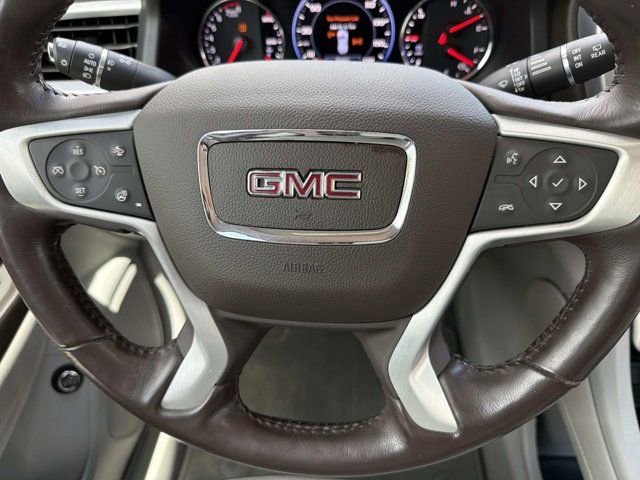 Used 2022 GMC Acadia SLT w/ Technology Package image 25