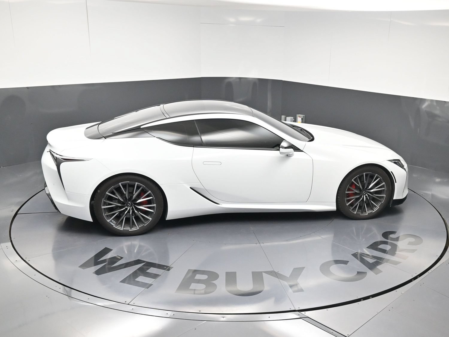 Used 2024 Lexus LC 500 Coupe w/ Sport Package RWD image 30
