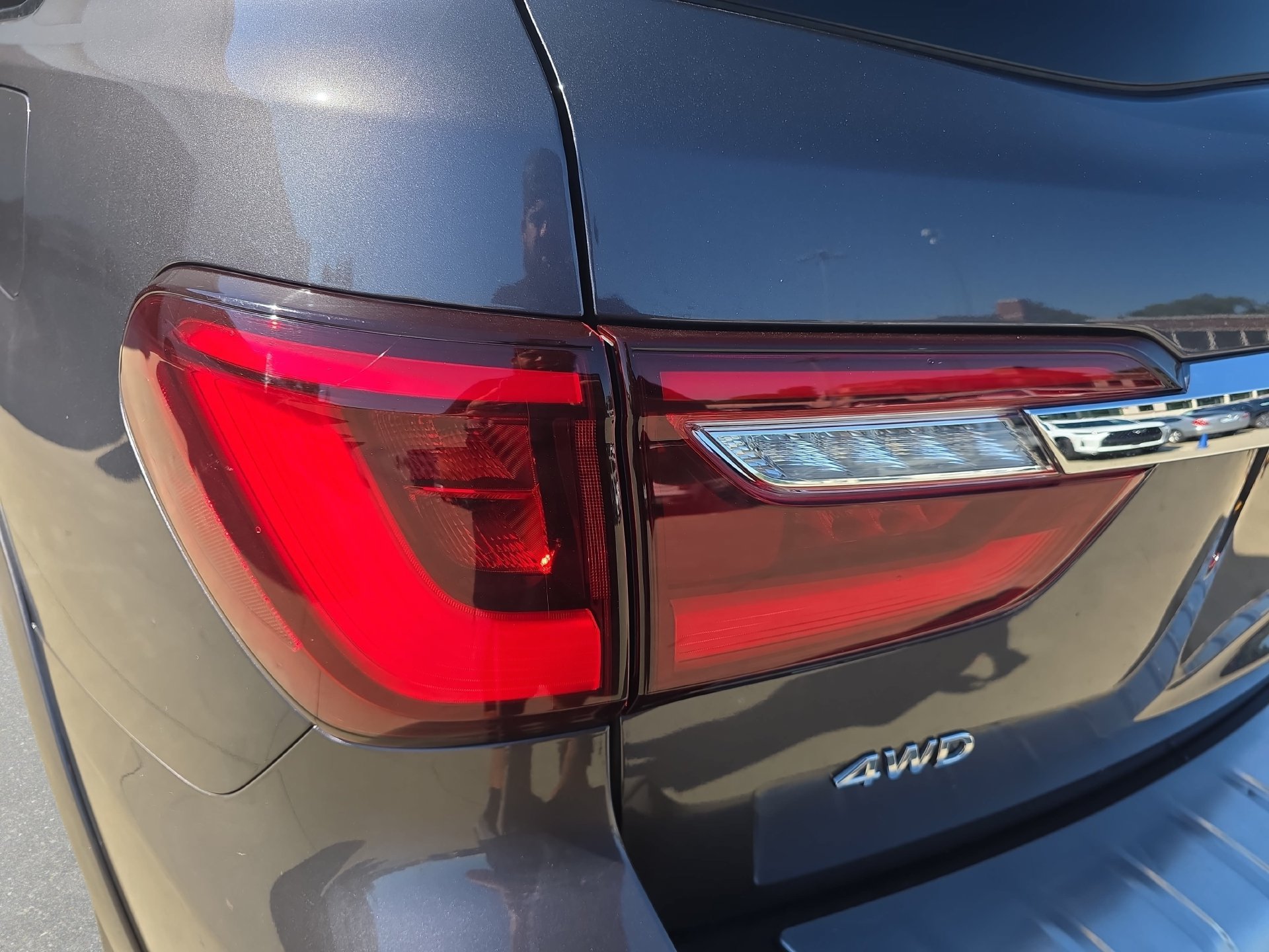 Certified 2023 INFINITI QX80 Sensory w/ All-Season Package AWD/4WD image 33