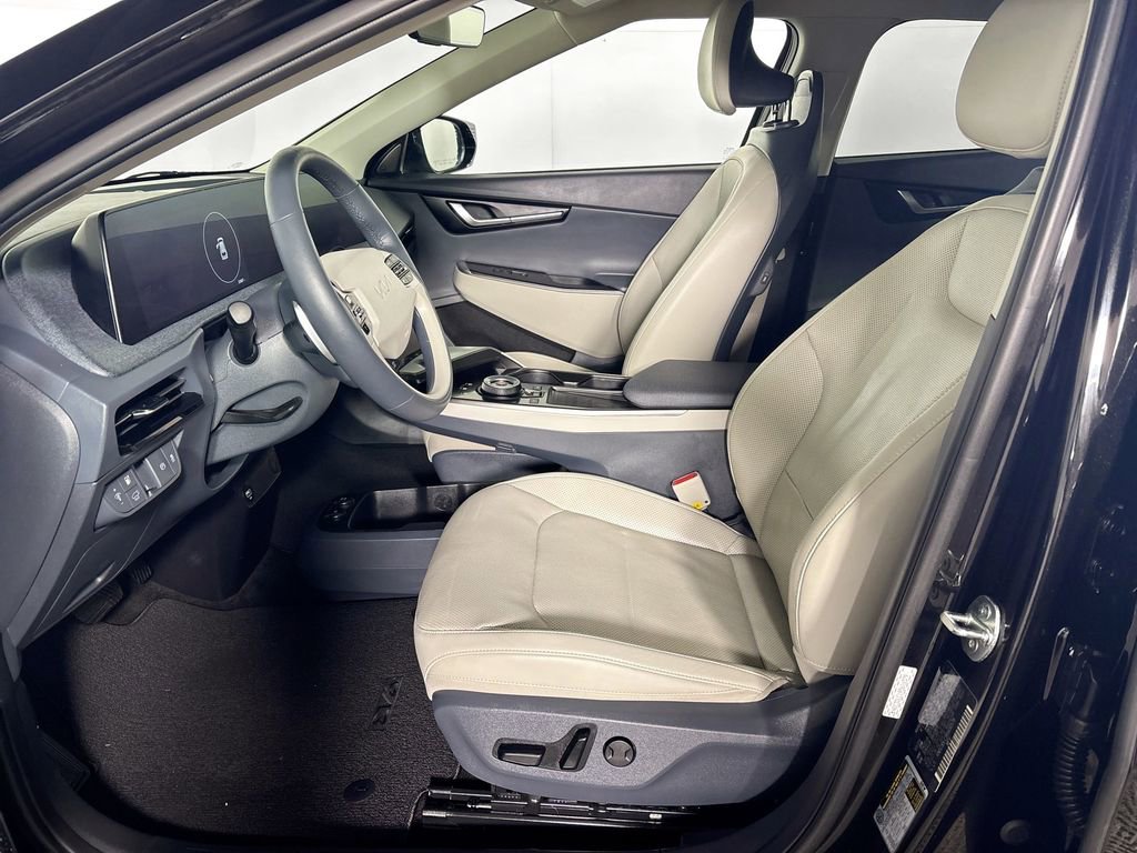 Certified 2024 Kia EV6 Wind image 12
