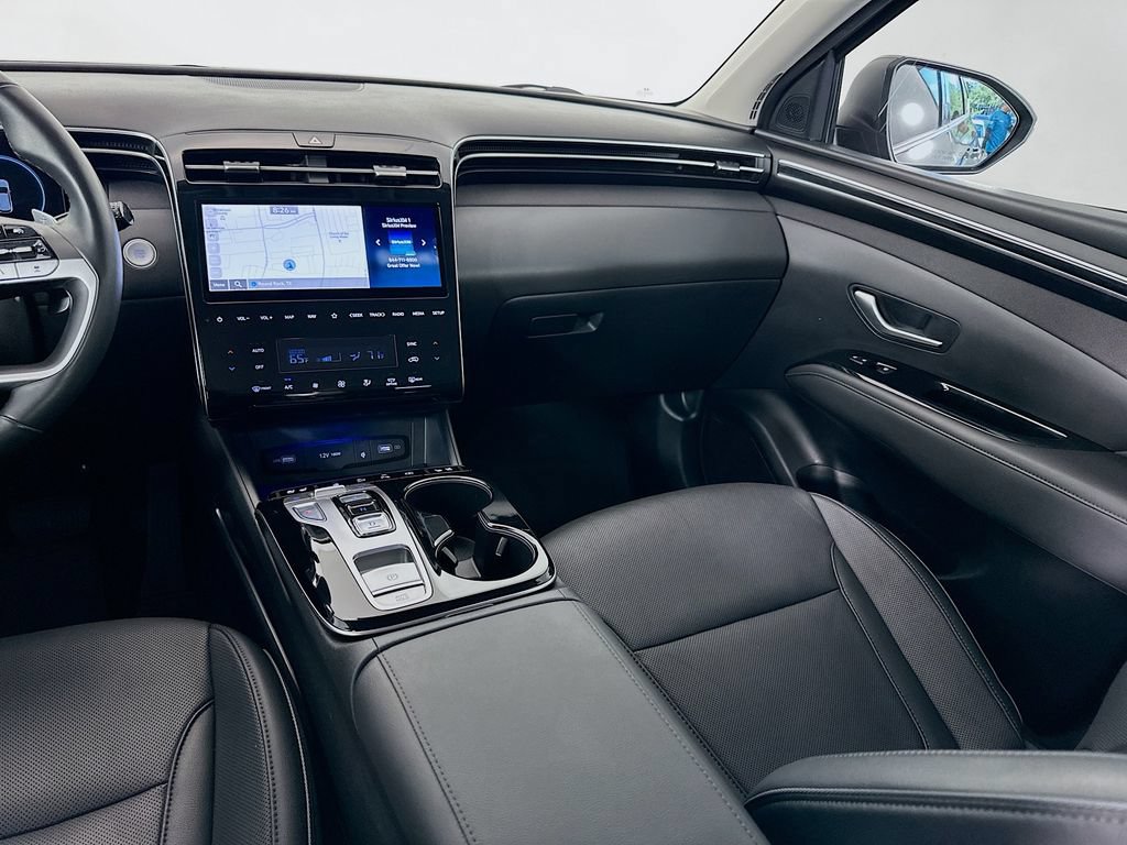 Certified 2023 Hyundai Tucson Limited AWD/4WD image 23