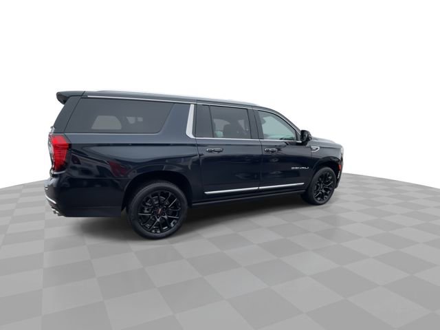 Used 2022 GMC Yukon XL Denali image 8