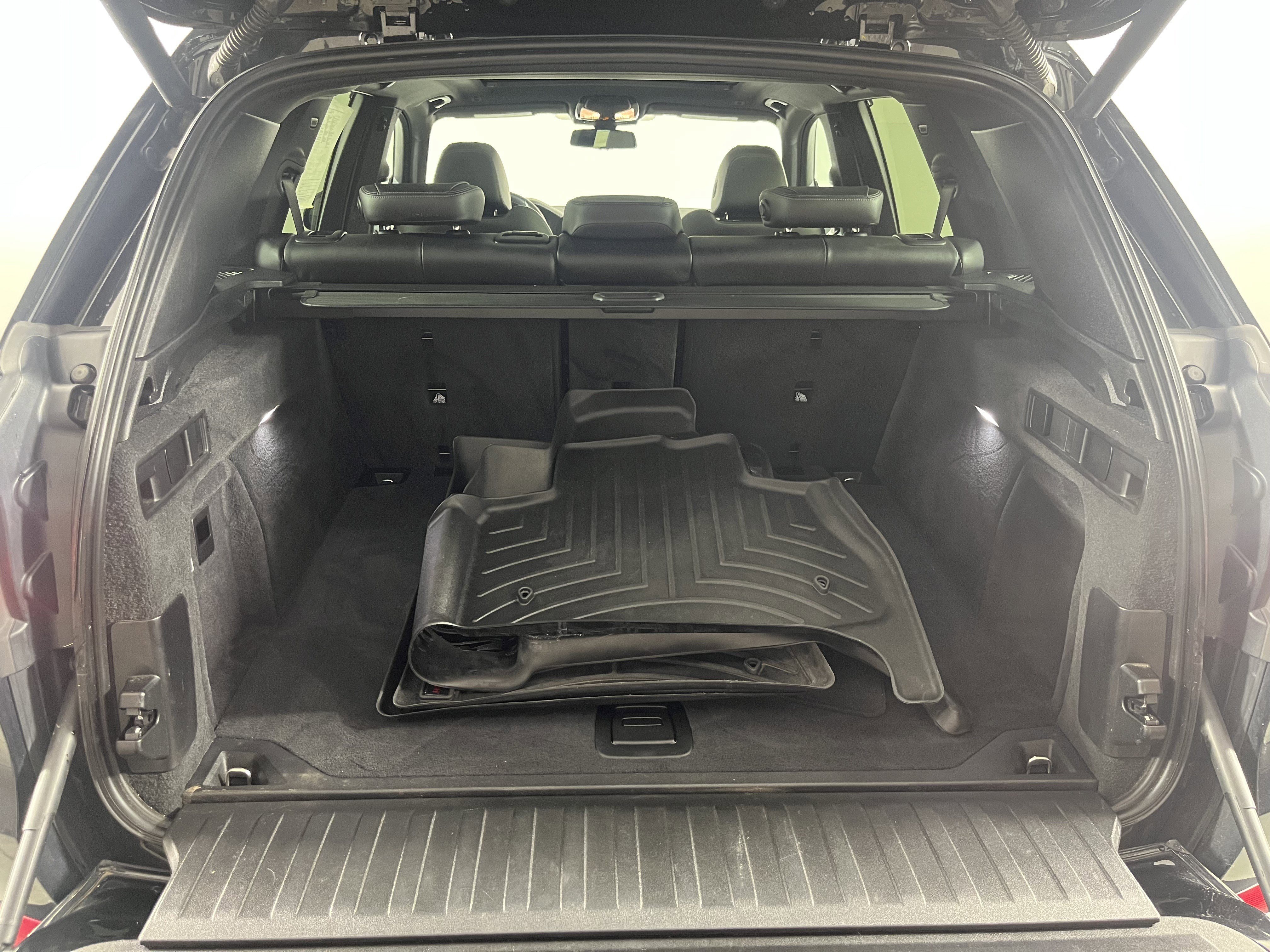 Used 2021 BMW X5 xDrive40i w/ Premium Package AWD/4WD image 29