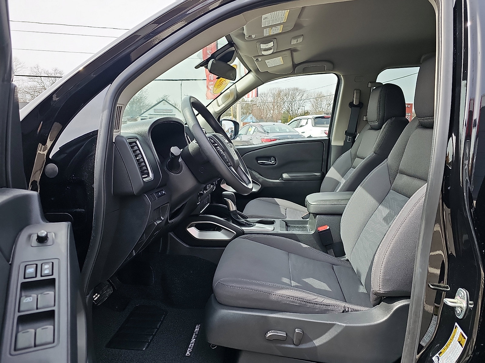 Certified 2024 Nissan Frontier SV image 14