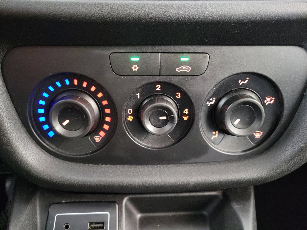 Used 2016 RAM ProMaster City Tradesman SLT FWD image 20