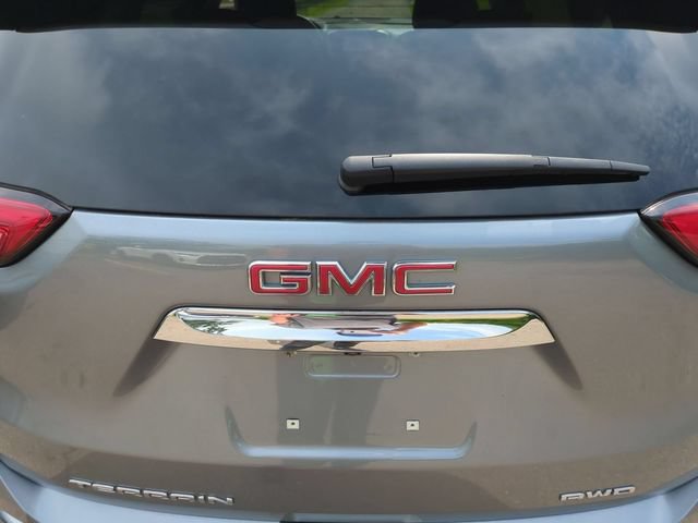 Used 2024 GMC Terrain Denali w/ Denali Premium Package AWD/4WD image 33