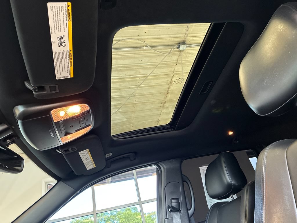Used 2020 Jeep Grand Cherokee Altitude AWD/4WD image 21