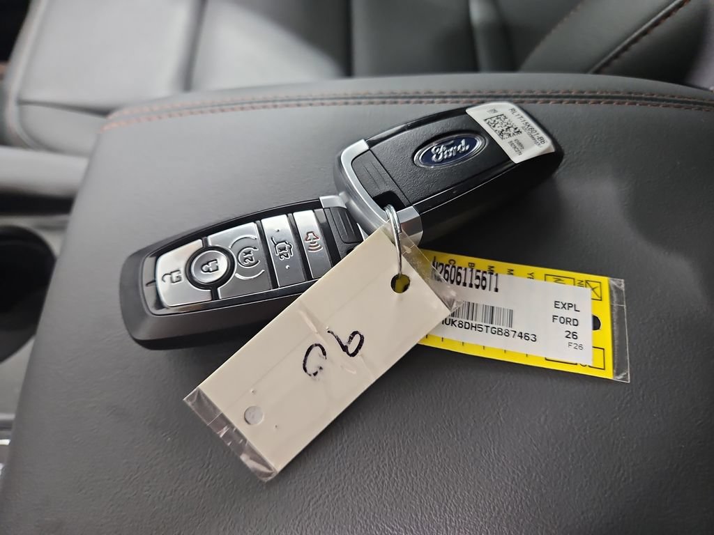 Used 2026 Ford Explorer Active w/ Active Comfort Package AWD/4WD image 29