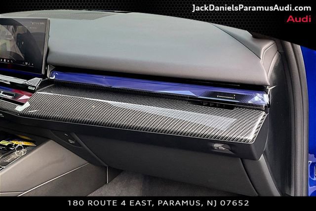 Used 2025 BMW M5 w/ Carbon Package image 14