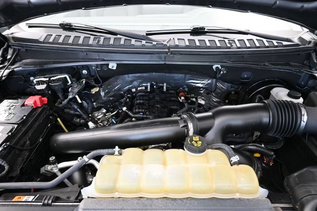 Used 2021 Lincoln Navigator Reserve w/ Luxury Package RWD image 23