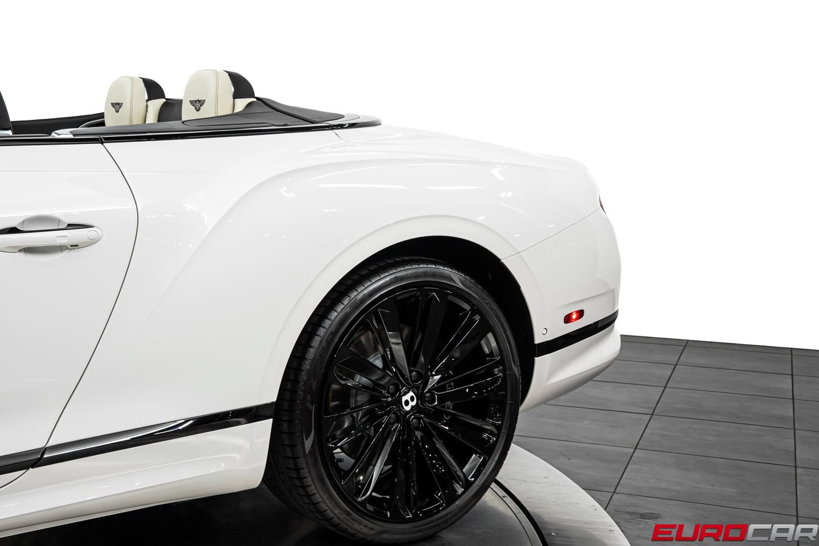 Used 2022 Bentley Continental GT Speed AWD/4WD image 16