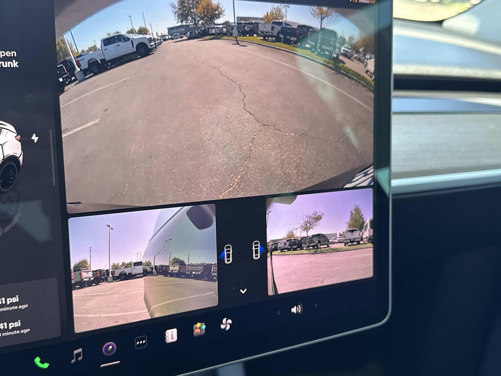 Used 2022 Tesla Model Y Performance AWD/4WD image 15